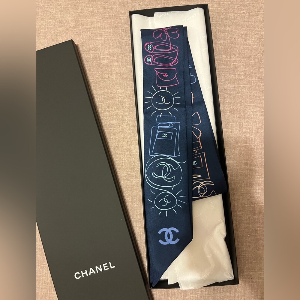 Chanel silk twilly scarf